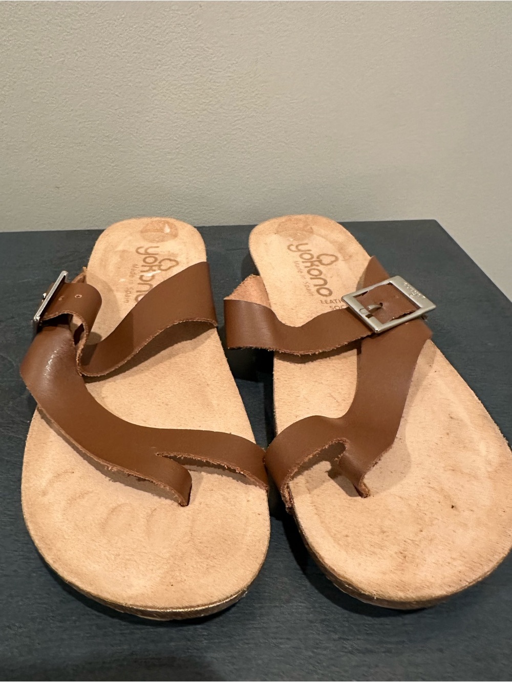 Yokono Women's 7.5 Leather Tan Brown Comfort Casual Sandals